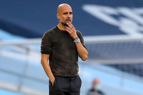HLV Guardiola đứng trước cơ hội bước vào 'ngôi đền huyền thoại'