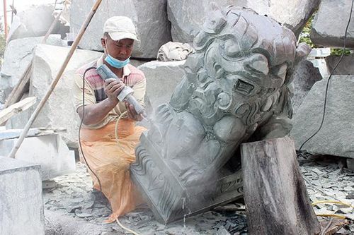 ''Giữ lửa'' cho làng nghề điêu khắc đá Bửu Long
