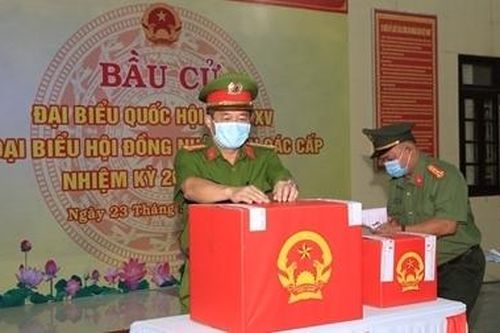 Thừa Thiên Huế công bố danh sách 51 người trúng cử đại biểu HĐND tỉnh khóa VIII