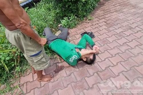 Quẫn trí vì thất nghiệp, thanh niên nhảy sông Sài Gòn, may mắn được cứu