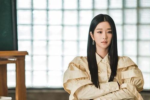 KBS lên tiếng xin lỗi vì đưa tin gây tranh cãi xung quanh scandal của 'điên nữ' Seo Ye Ji