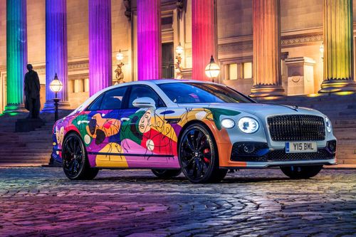 Chiếc Bentley Flying Spur phiên bản LGBT