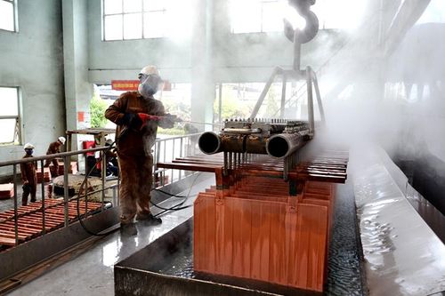 Vượt dịch, sản xuất đồng hiệu quả ở Lào Cai