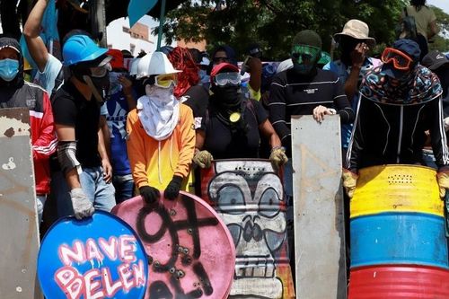 Biểu tình phản đối chính sách thuế, ít nhất 10 người thiệt mạng tại Colombia