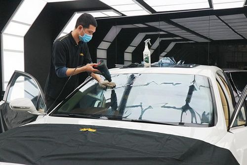 Năm lý do khiến bạn phải mang ngay ô tô đi dán phim cách nhiệt