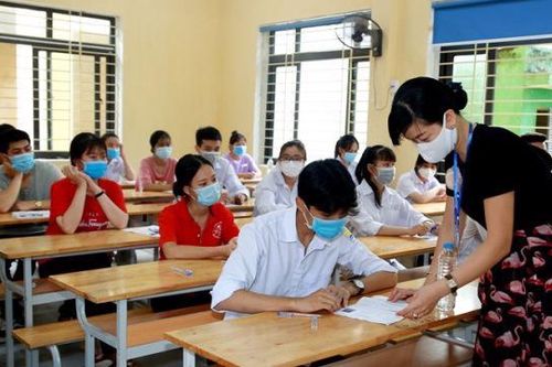 Tâm dịch Vĩnh Phúc đã cho hơn 13.500 học sinh lớp 12 trở lại trường học từ ngày 31/5