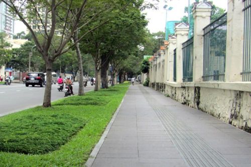 Khuôn viên, vỉa hè là công trình dân dụng hay hạ tầng kỹ thuật?
