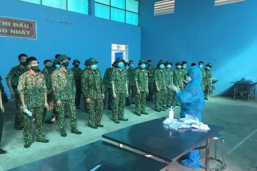Bộ Y tế tập huấn vận hành khu cách ly tại Bắc Giang cho gần 100 cán bộ, chiến sĩ Quân khu I