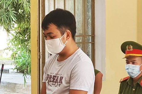 Quảng Nam: Lãnh 18 tháng tù vì đâm chết anh trai