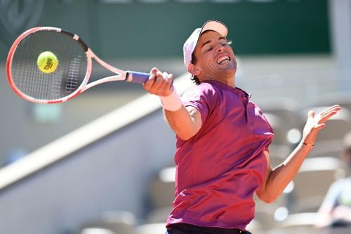 Thiem thua ngược ngay vòng một Pháp Mở rộng