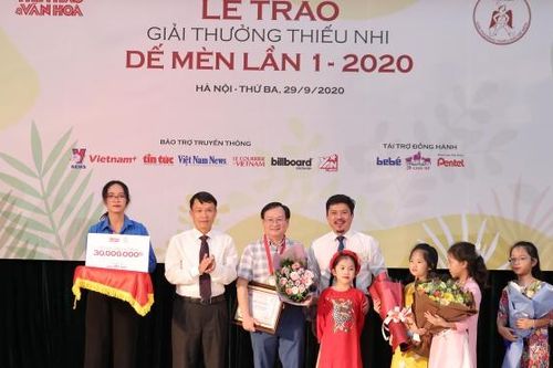 Chủ nhân giải Dế Mèn 2020: Dế Mèn như tiếng trống trường gióng lên