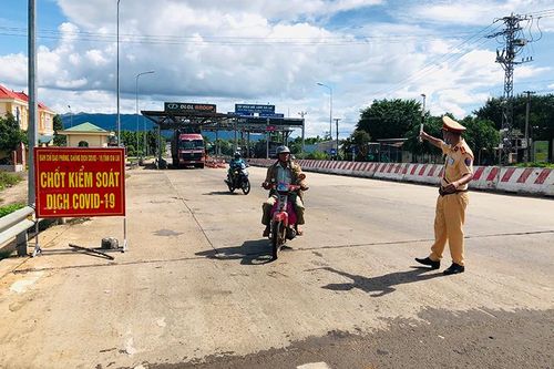 Nhiều địa phương siết chặt các biện pháp phòng, chống dịch Covid-19