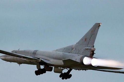 Nga bất ngờ rút máy bay ném bom tầm xa Tu-22M3 khỏi Syria