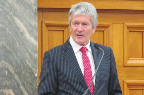 New Zealand ủng hộ Australia kiện Trung Quốc lên WTO
