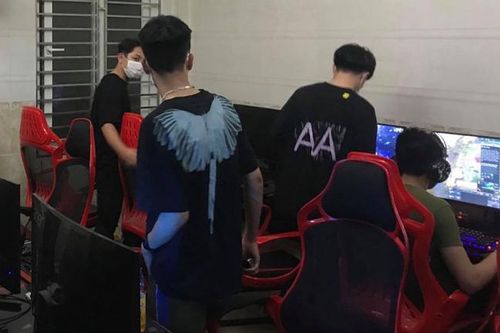 Hà Nội: Xử lý quán game bất chấp lệnh cấm, thiết kế phòng kín cho khách vào chơi