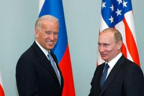 Khủng hoảng Belarus phủ bóng thượng đỉnh Mỹ - Nga