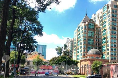 TPHCM bắt đầu thực hiện giãn cách xã hội: Bảo vệ lợi ích lâu dài