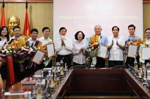 Ban Tổ chức Trung ương triển khai các quyết định về công tác cán bộ