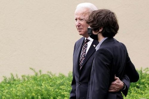 Ông Biden tưởng niệm 6 năm ngày mất của con trai