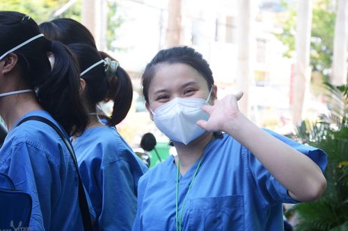Đoàn y, bác sỹ Đà Nẵng lên đường chi viện tỉnh Bắc Giang