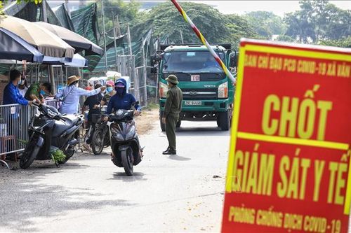 Huyện Đông Anh lập chốt kiểm soát giữa khu vực giáp ranh Hà Nội - Bắc Ninh