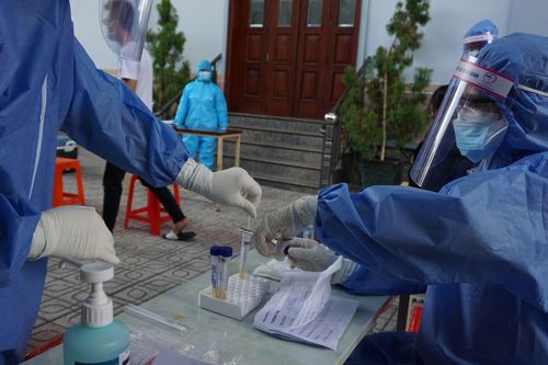 TP Hồ Chí Minh: Phát hiện thêm 7 trường hợp nghi mắc COVID-19 ở quận Bình Thạnh