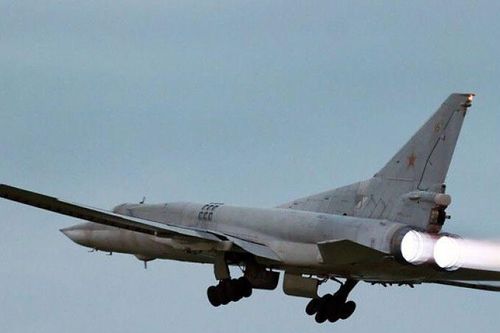 Những chiếc Tu-22M3 của Nga bị triệu hồi từ Syria trở về căn cứ
