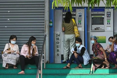 Myanmar đối mặt nguy cơ khủng hoảng ngân hàng