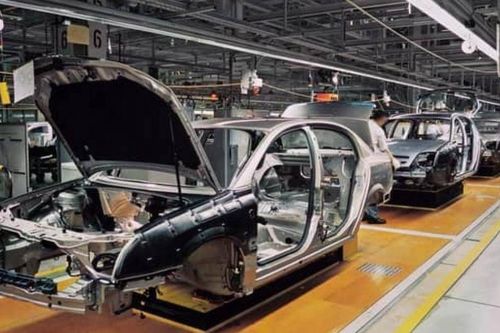 Giá thép tăng cao khiến chuỗi cung ứng ô tô Hàn Quốc lao đao