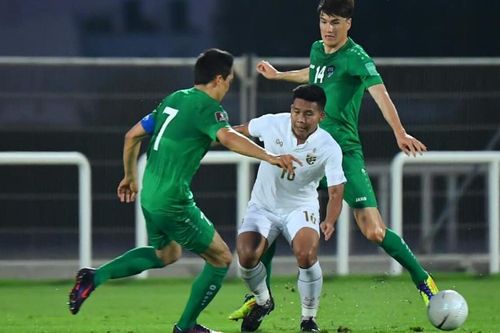 Tuyển Thái Lan thảm bại trước thềm vòng loại World Cup 2022