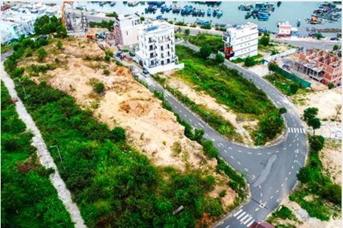 Khu biệt thự Nha Trang – Seapark: Xây dựng vượt tầng, cố tình không tháo dỡ