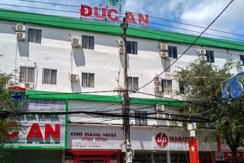 Khánh Hòa: Sử dụng lao động Trung Quốc không phép, Phòng khám Đa khoa Đức An bị thu hồi giấy phép