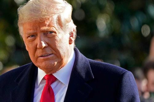 Cựu Tổng thống Trump mệt mỏi vì án phí