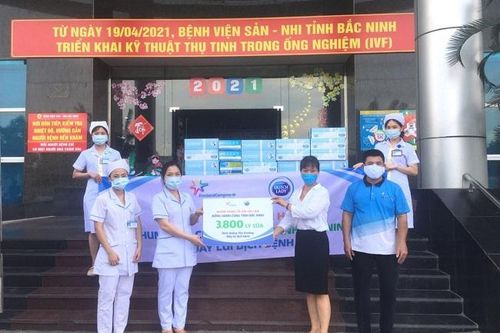 450.000 ly sữa yêu thương từ Cô gái Hà Lan tiếp sức cho tâm dịch vững vàng, chiến thắng Covid-19