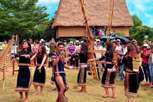 'Ngày hội gia đình' tại Làng Văn hóa - Du lịch các dân tộc Việt Nam