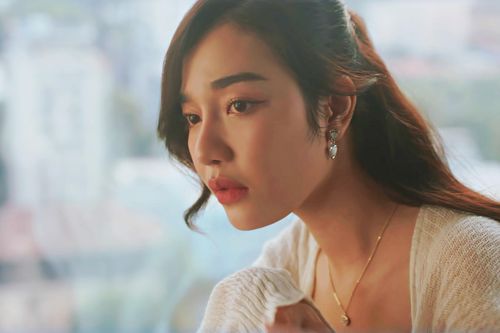 Gen Z Hoàng Duyên hết giống Hoàng Thùy Linh?