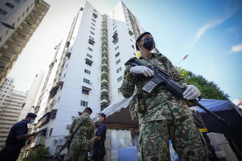 'Malaysia phong tỏa riết tôi chán'