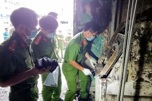 Truy bắt nghi phạm đốt nhà khiến 2 vợ chồng nguy kịch ở TP Thủ Đức