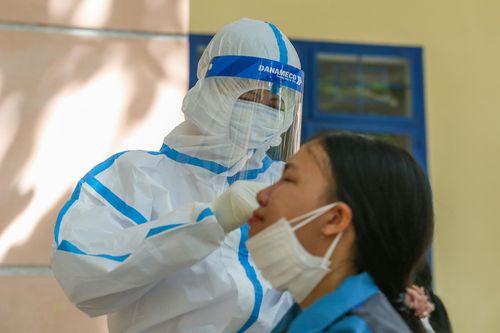 Nghệ An, Hà Tĩnh cách ly tập trung 21 ngày với người về từ vùng dịch