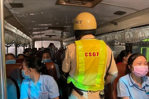 Tạm dừng 69 trạm chốt kiểm dịch Covid-19 tại TP Hồ Chí Minh