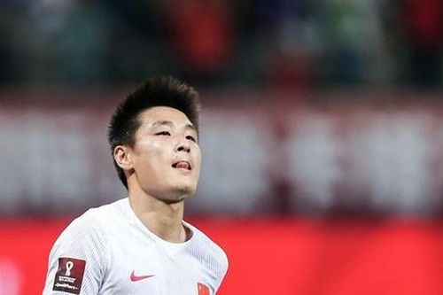 'Học' tuyển Việt Nam, Trung Quốc hủy đăng cai, xin chuyển tới UAE đá vòng loại World Cup
