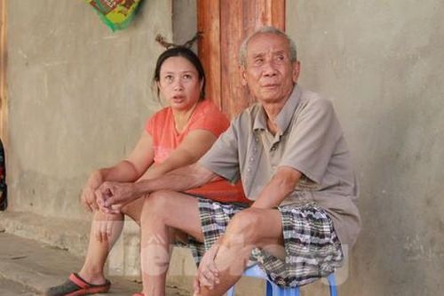 Người dân khu lao động Long Biên khốn đốn trong nắng nóng 'đổ lửa'