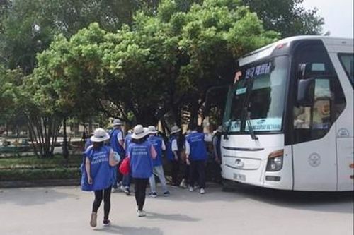 Chống COVID-19, người lao động chỉ sử dụng cố định một phương tiện để di chuyển