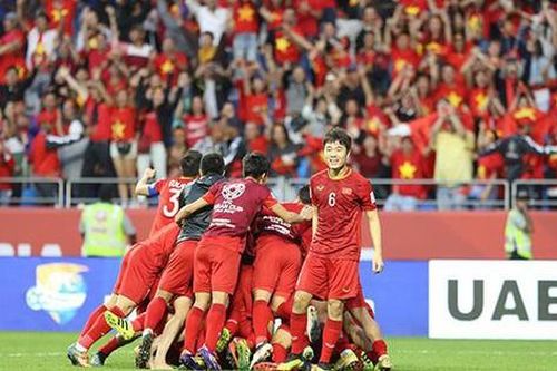UAE mở cửa đón khán giả tại vòng loại World Cup 2022, thầy Park 'mở hội'