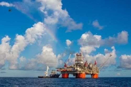 Eni và BP đàm phán về các tài sản dầu và khí ở Algeria