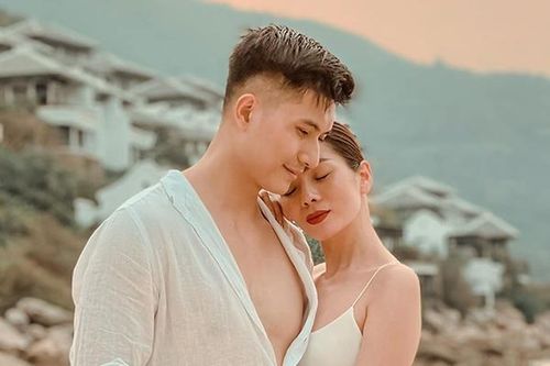 Lệ Quyên bật khóc bên bạn trai kém 11 tuổi Lâm Bảo Châu