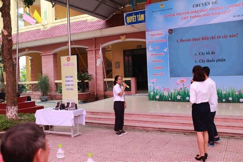 Cha mẹ cần làm gì khi phát hiện con mình nghiện ma túy?