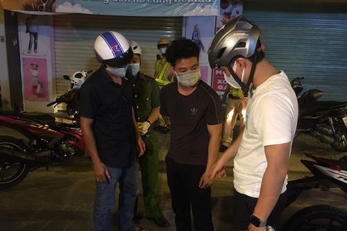 TP.HCM: Công an Gò Vấp bắt quả tang 2 đối tượng tàng trữ ma túy