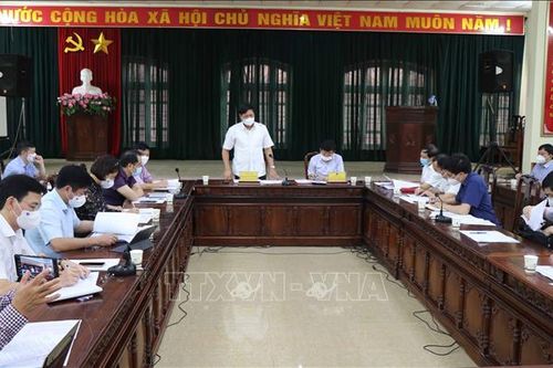 Bàn giải pháp khẩn cấp dập dịch tại huyện Quế Võ, Bắc Ninh