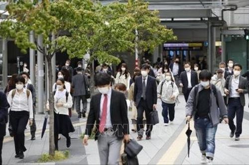 Nhật Bản nới lỏng một số hạn chế tại thủ đô Tokyo và Osaka